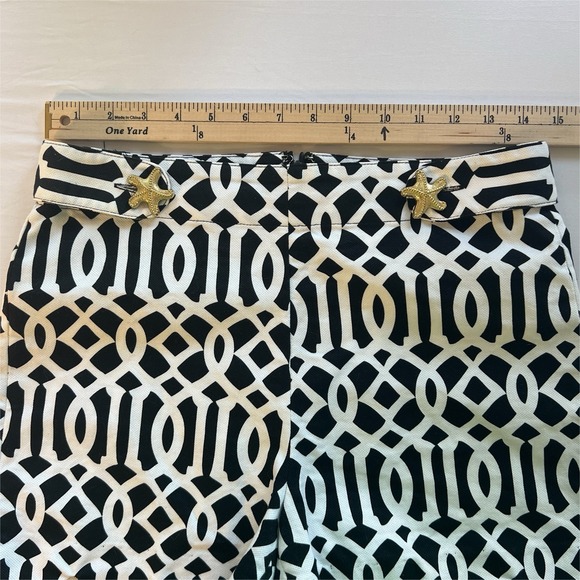 MUDPIE Black Geometric Trellis Link Scallop Hem‎ Gold Starfish Short SMALL (4-6) - Picture 4 of 8